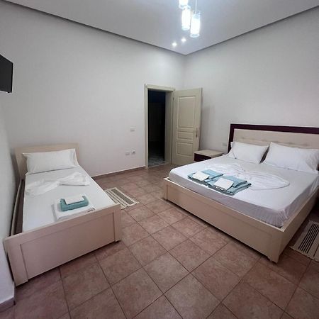 Hostel Internacional Grilë Екстериор снимка
