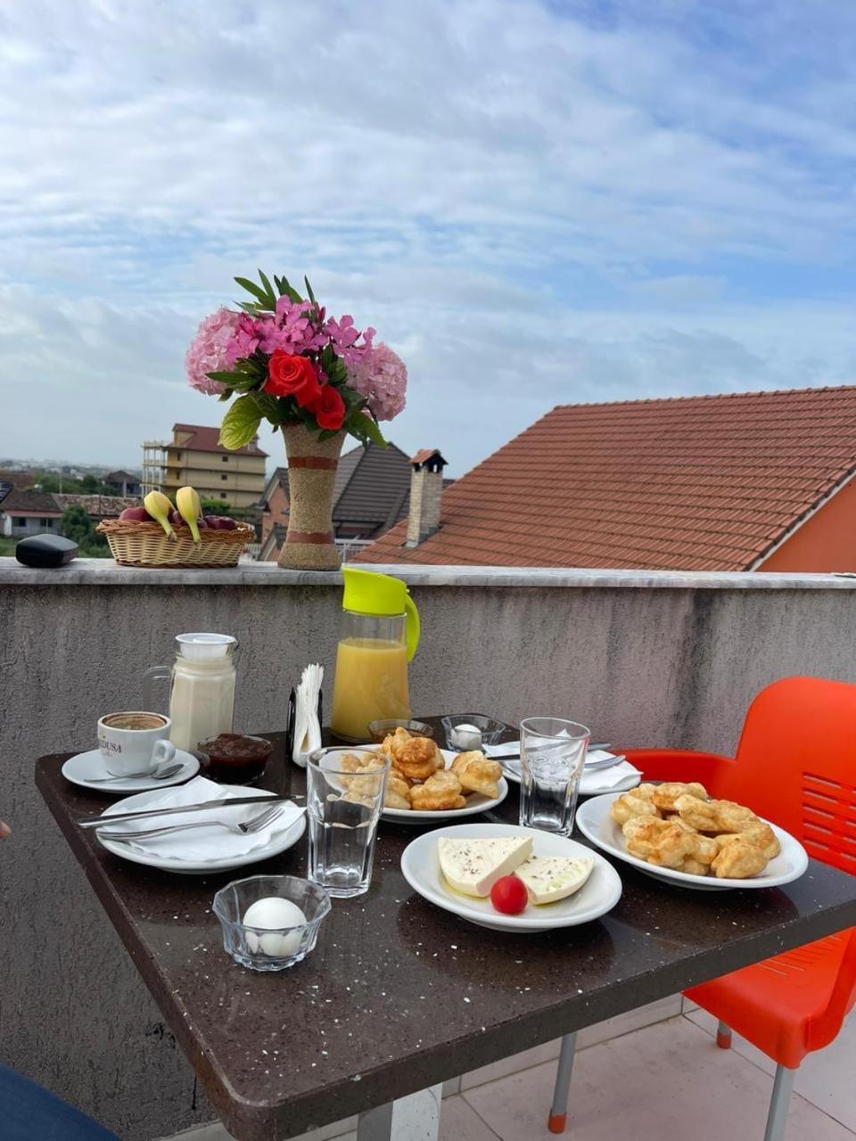Hostel Internacional Grilë Екстериор снимка