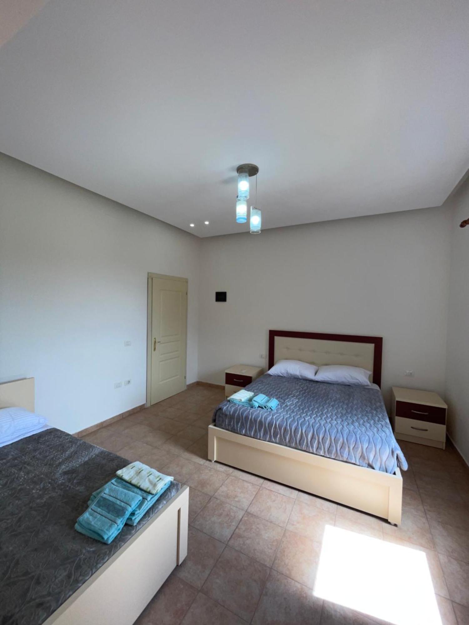 Hostel Internacional Grilë Екстериор снимка